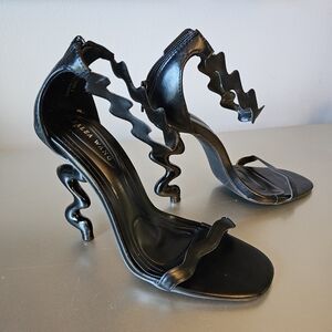 Azalea Wang Wiggly Black High Heel Shoes